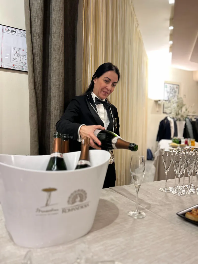 Il team Alcide durante la serata I Tesori del Chianti, Fuori Wine e Siena 2026